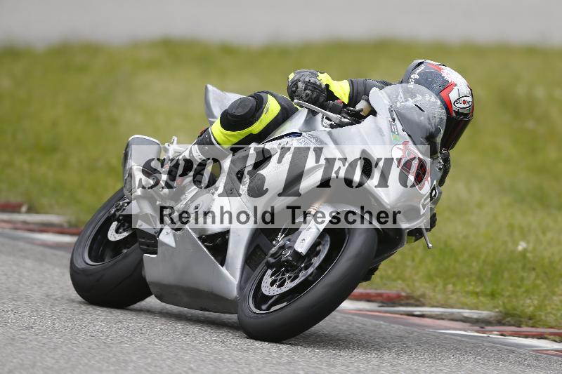 /Archiv-2024/13 22.04.2024 Plüss Moto Sport ADR/Einsteiger/8